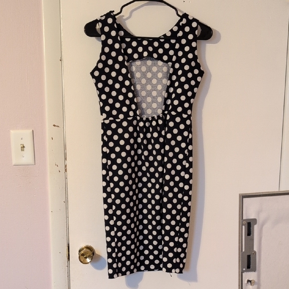 Elegant Black and White Polka Dot Dress - Picture 2 of 3